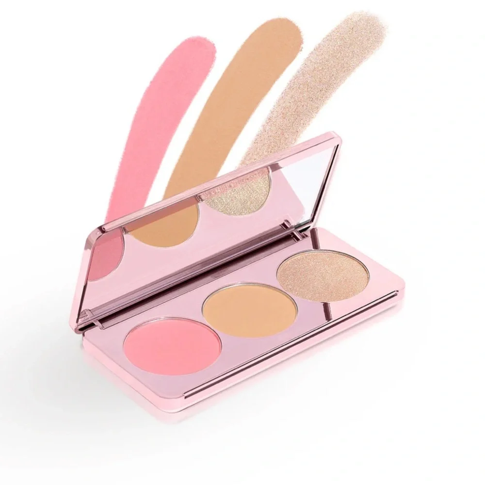 Girlactik Blush Me & Glow Face Palette In Light